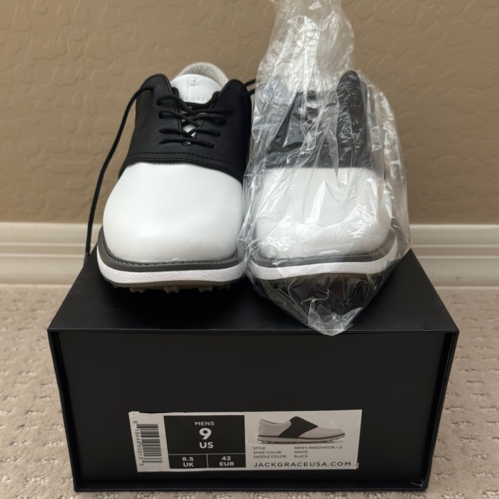 Men's Black and White Golf Shoes